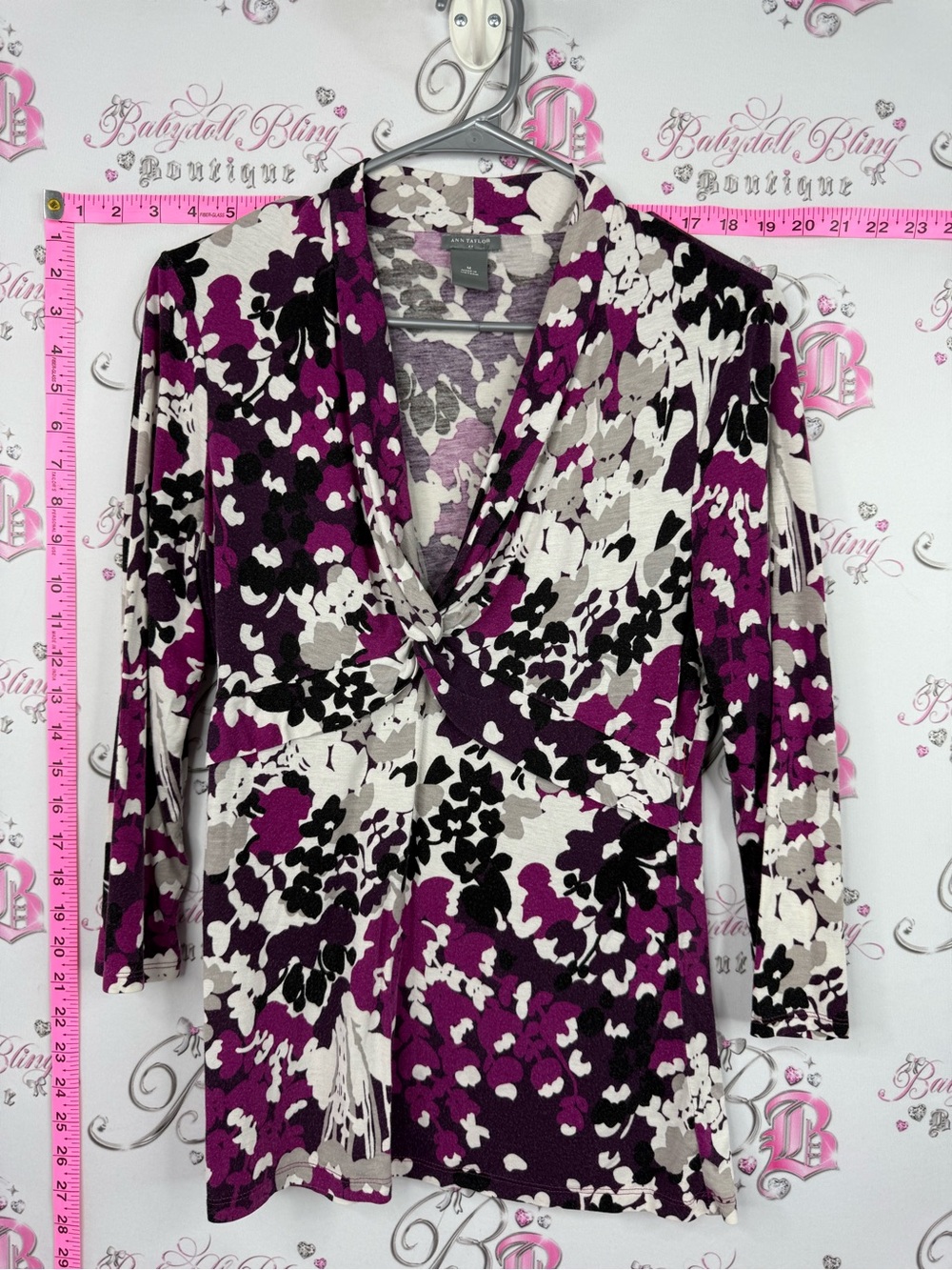 ANN TAYLOR shirt Women's Twist-Front Floral Print Top - Purple/Cream/Black